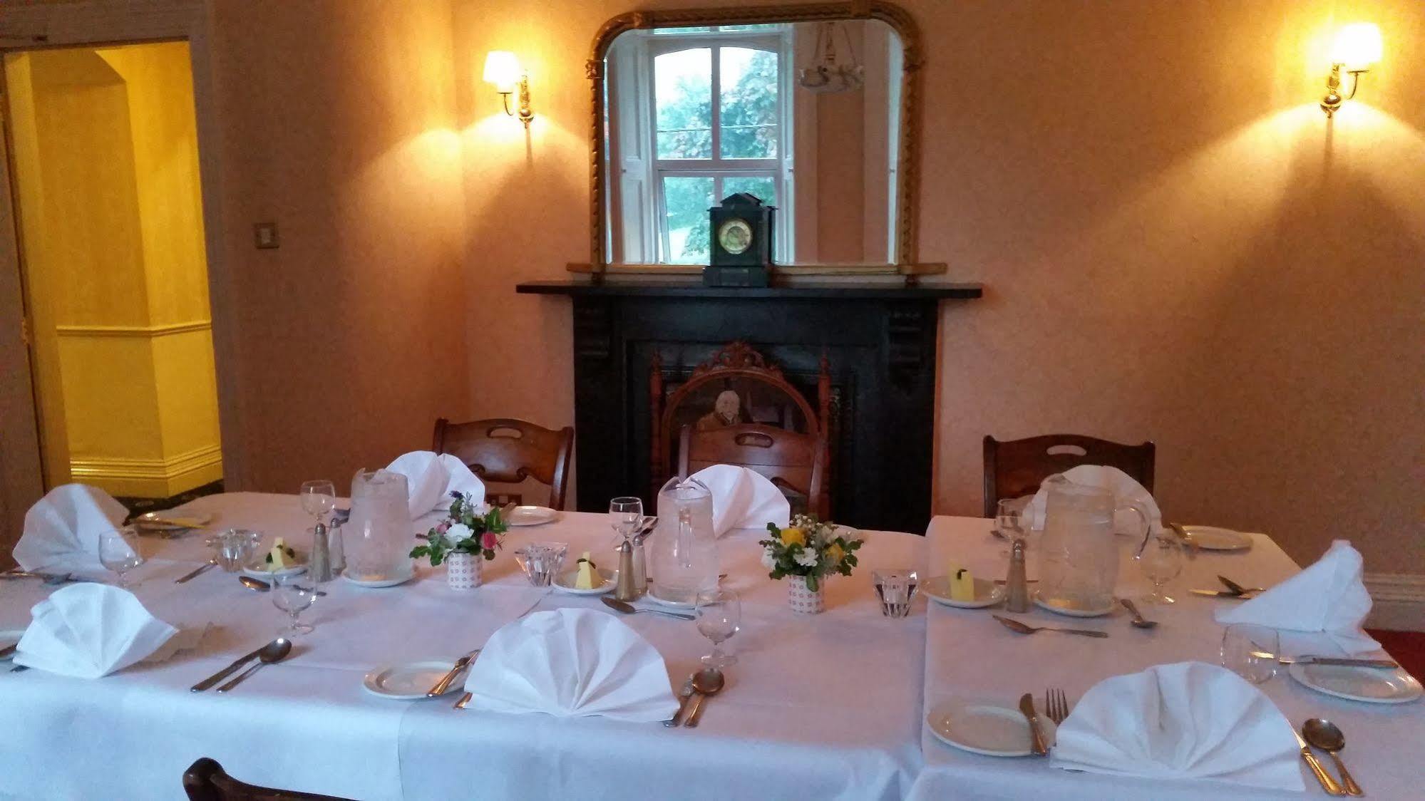 Blarney Castle Hotel Buitenkant foto